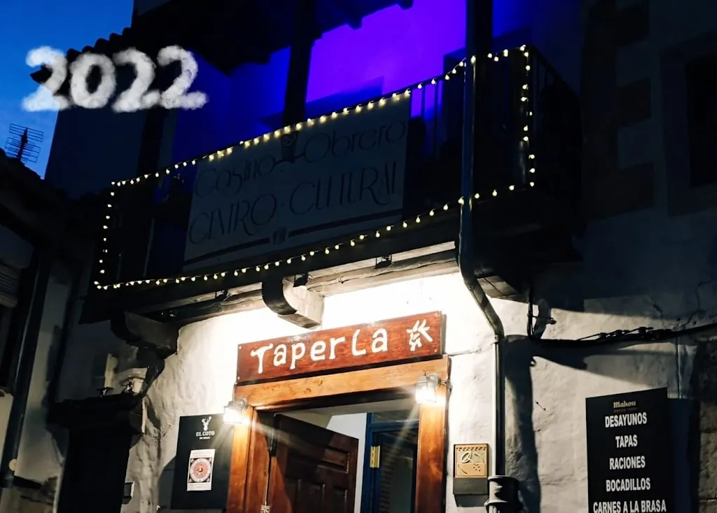 Casino Obrero restaurant in Candelario