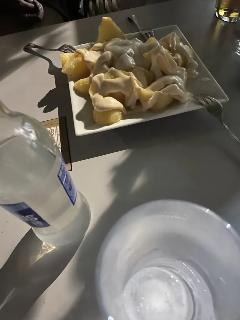 Bar IMMA cafe Lounge restaurant in Castellanos de Moriscos