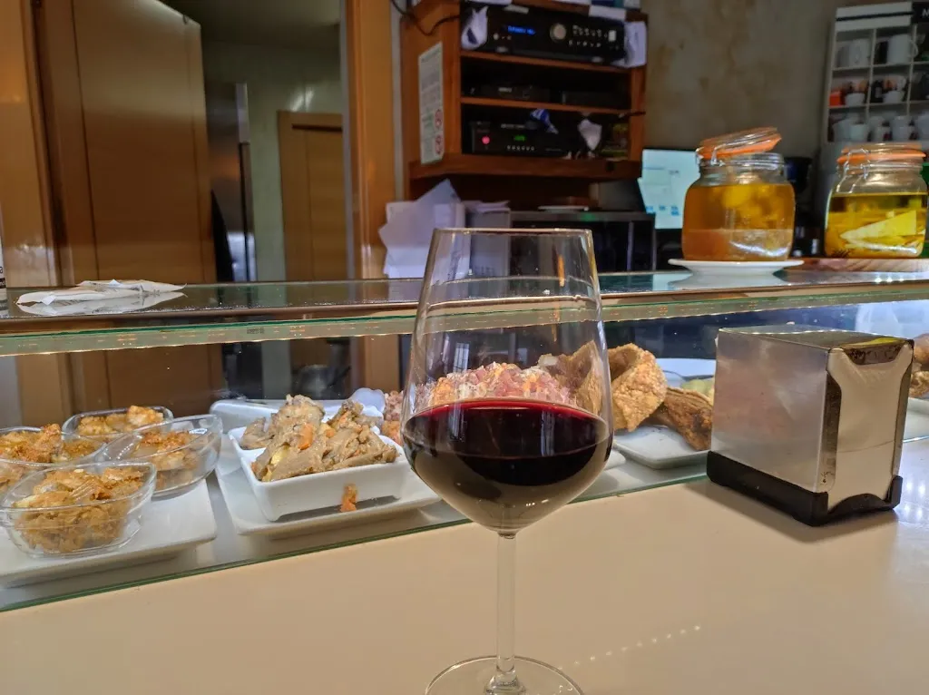 Menu_Bar La Plaza_Castellanos de Moriscos_image_1