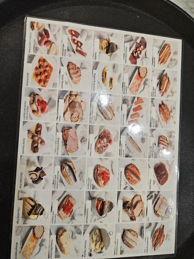 Marc Berry_Aquí Santoña - Tienda y Tapas_Cepeda_review