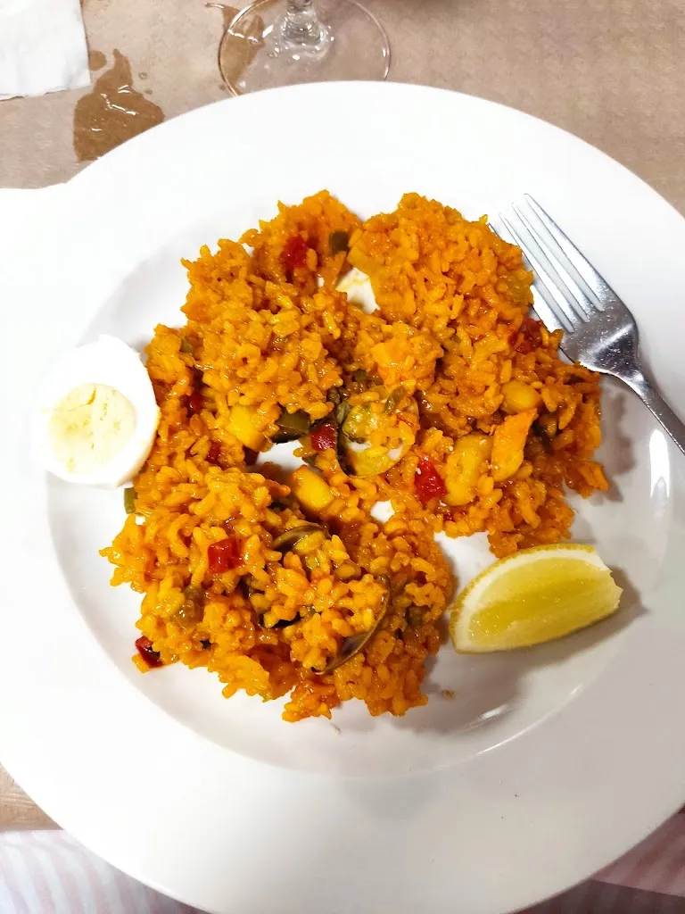 Ana_Campero Bar Restaurante Hostal_Chagarcía Medianero_review