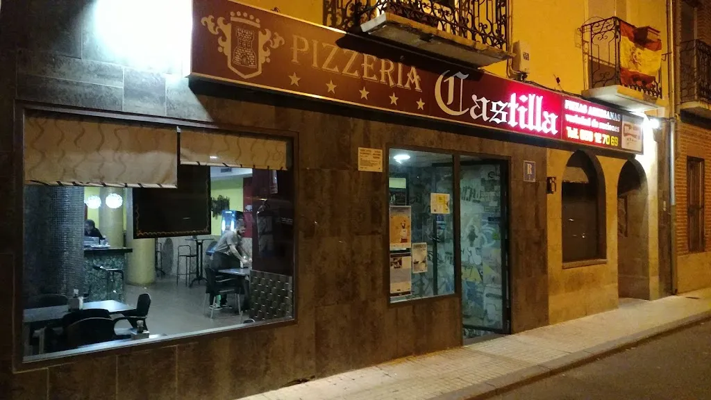 Pizzería Castilla restaurant in Campo de Peñaranda El