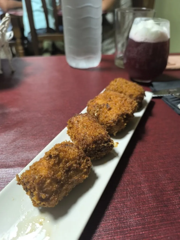 David Saiz_Bar-Restaurante Dos Hermanos_Colmenar de Montemayor_review