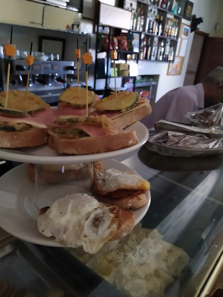 Bar Armonia_Coca de Alba_slider_image_3