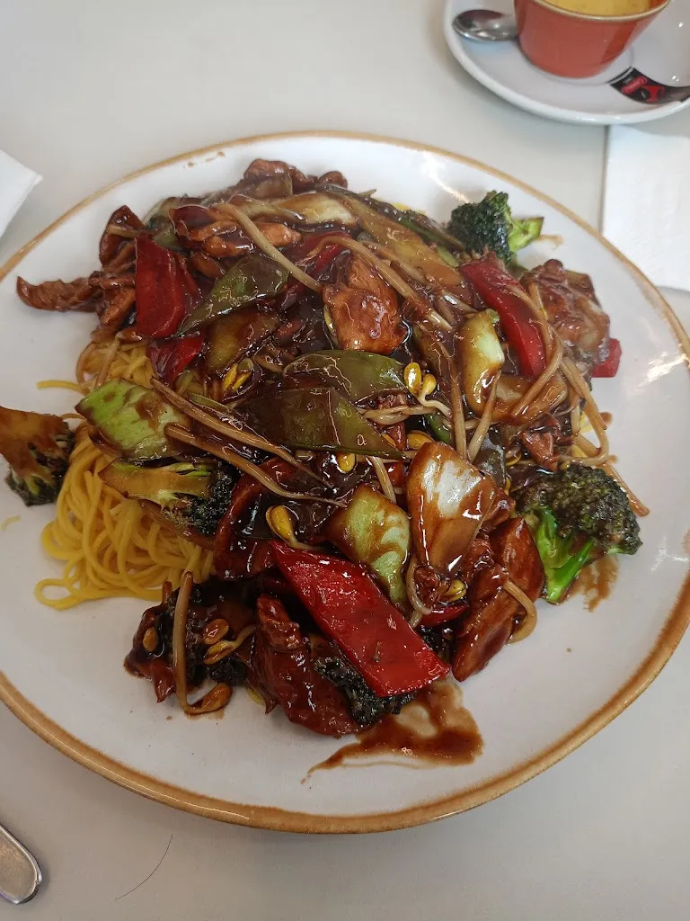 Melina_PISCO Y TAPA BAR CAFÉ_Coca de Alba_review