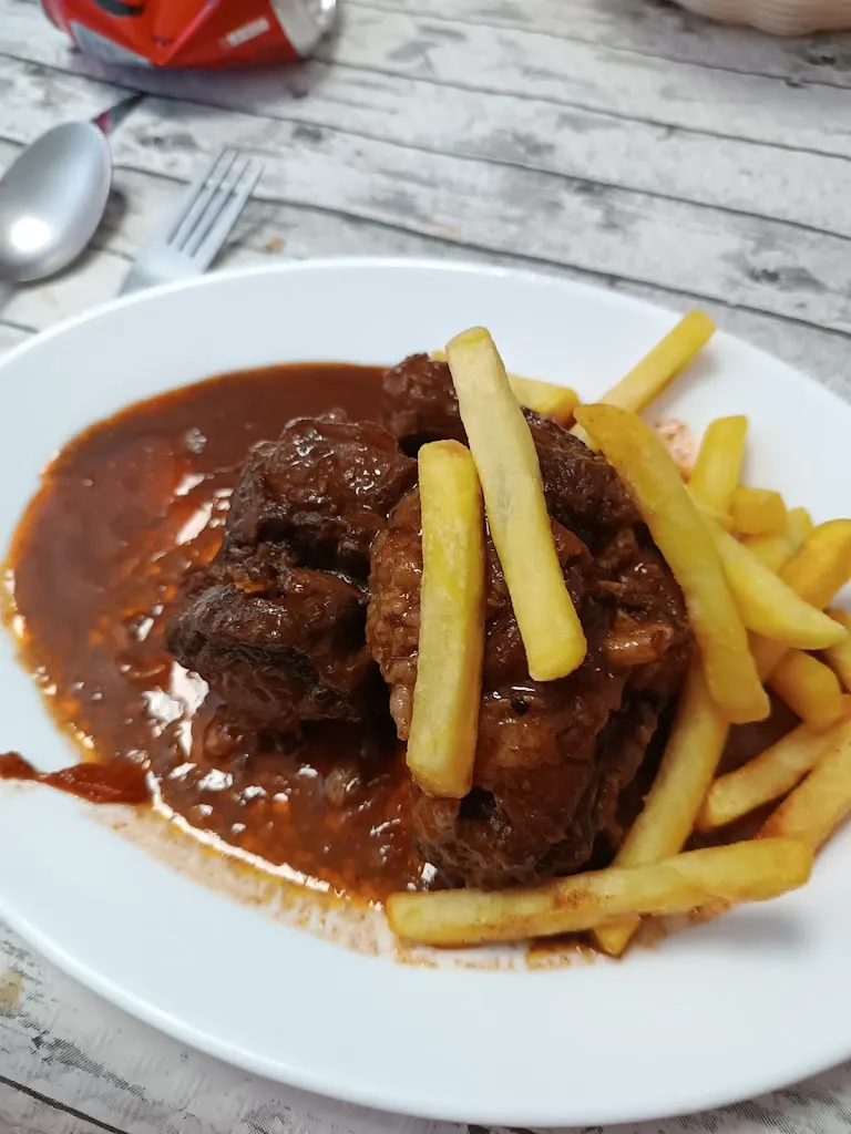 Robert Van kuijk_Bar Restaurante Ávila - Panadería El Hinojal_Coca de Alba_recensione