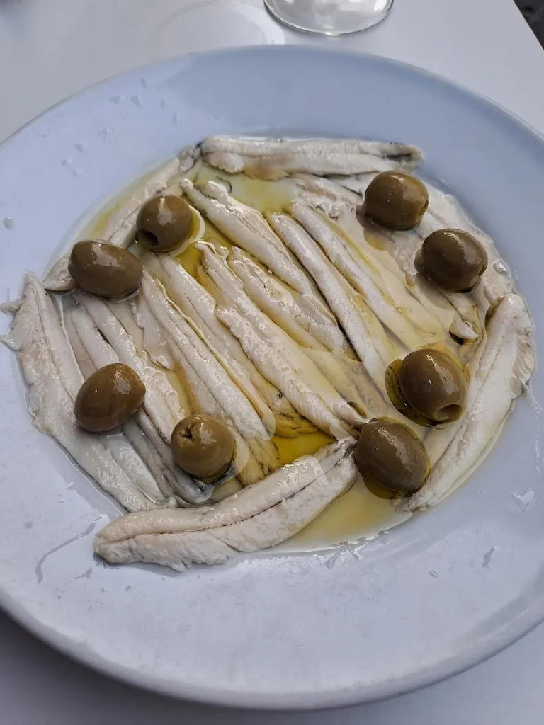 Matías Amadei_Bar Cristobal- La paz_Cristóbal_recensione