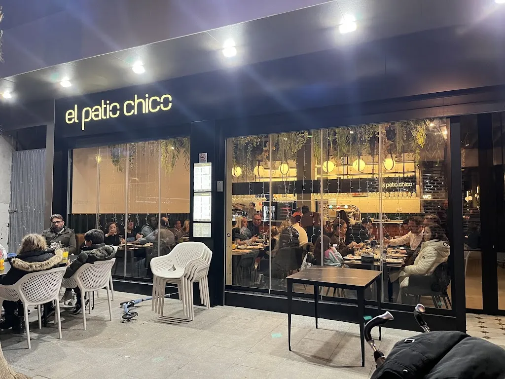 Nathalie Tissier_El Patio Chico_Torrevieja_review