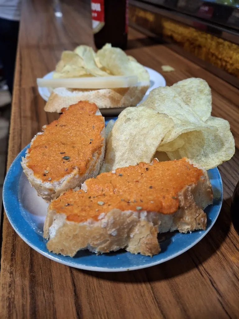 Miguel Martínez_El Chascarrillo_Cristóbal_review