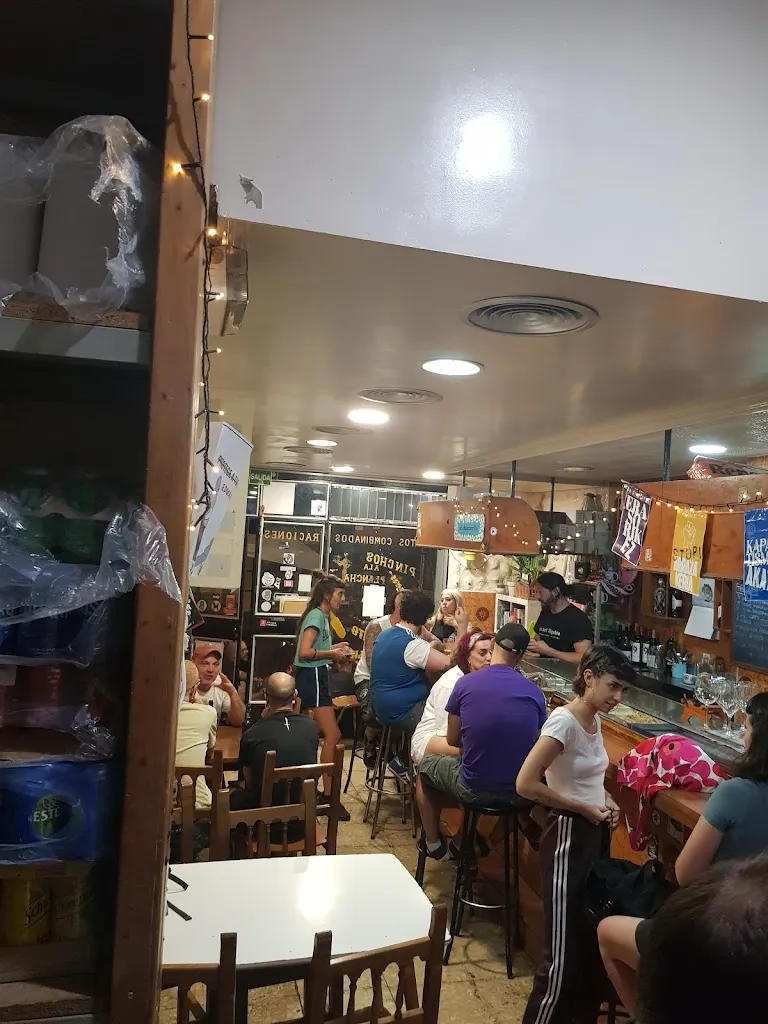 Pablo M_El Chascarrillo_Cristóbal_review