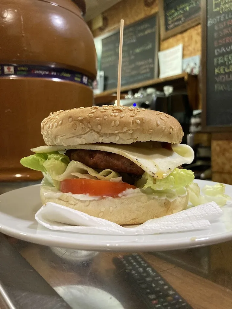 El Chascarrillo_Cristóbal_slider_image_2