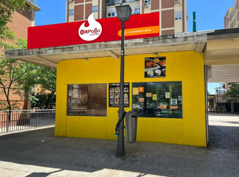 Bitpollo al Carbón restaurant in Cristóbal