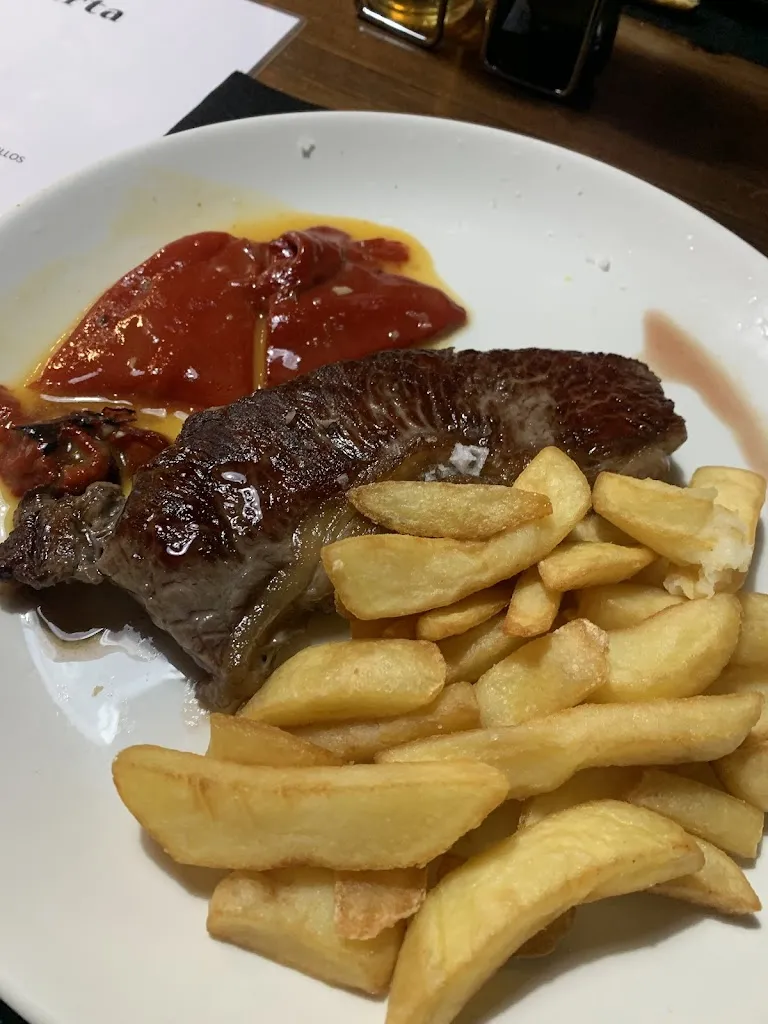 Menu_Txinparta Basque Cider House_Cordovilla_immagine_8