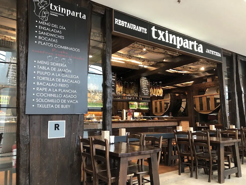 Txinparta Basque Cider House restaurant in Cordovilla