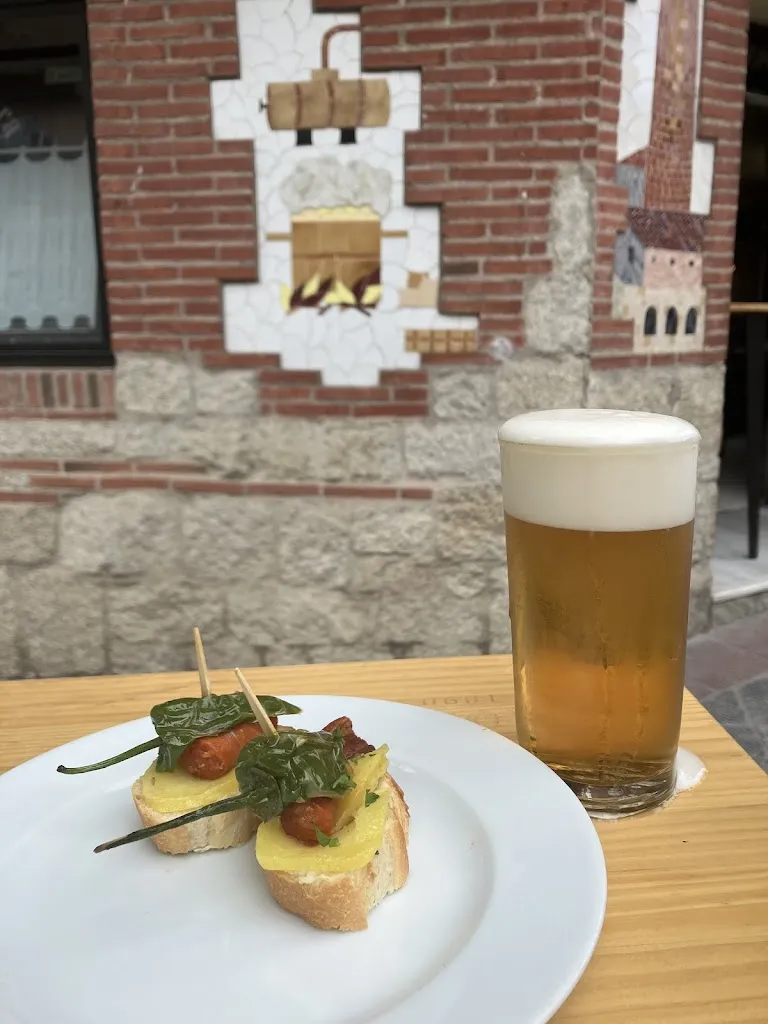 Sarah Fletcher_La Cervecera_Cee_review