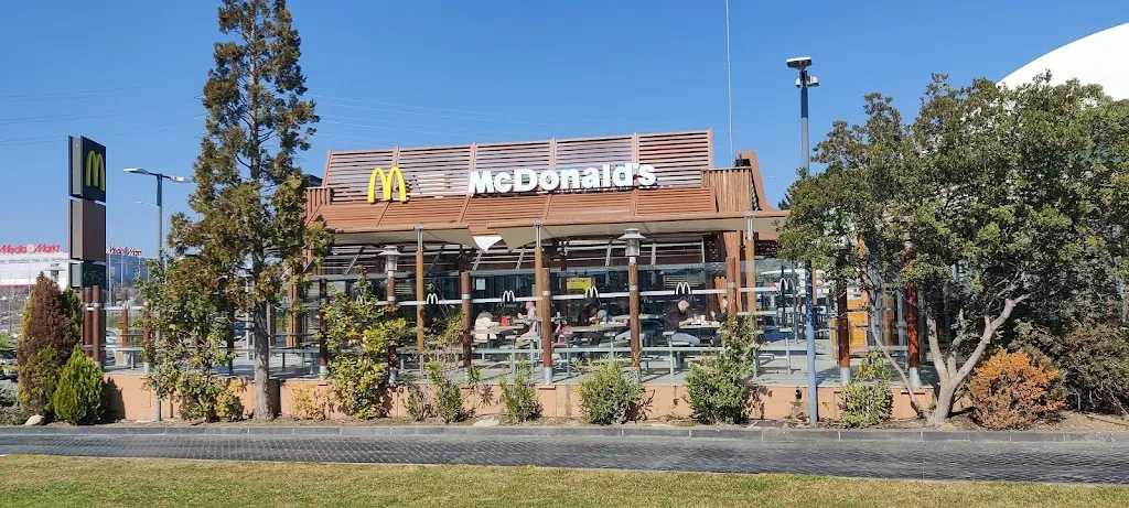McDonald's restaurant in Cordovilla