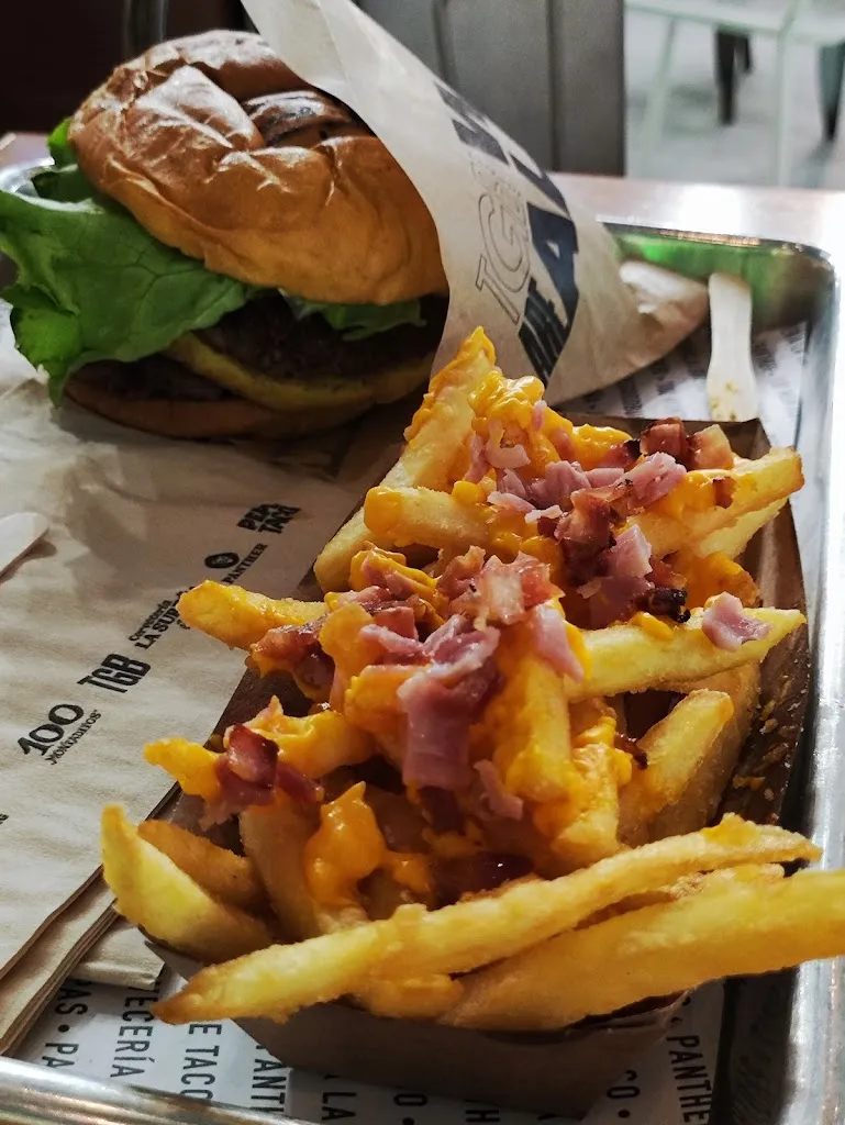 Menu_TGB- The Good Burger_Cordovilla_image_6