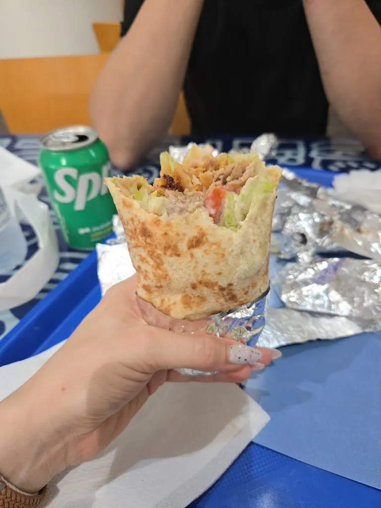 Mariia Pavlova_Döner Kebab Umar King Döner_Cordovilla_review