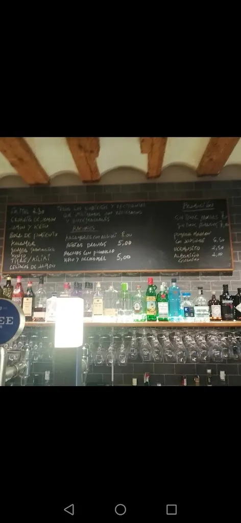 Iñigo Hernández_Bar Cordovilla_Cordovilla_review