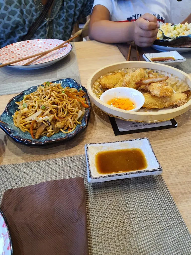 Manix_Sakura Pamplona_Cordovilla_review