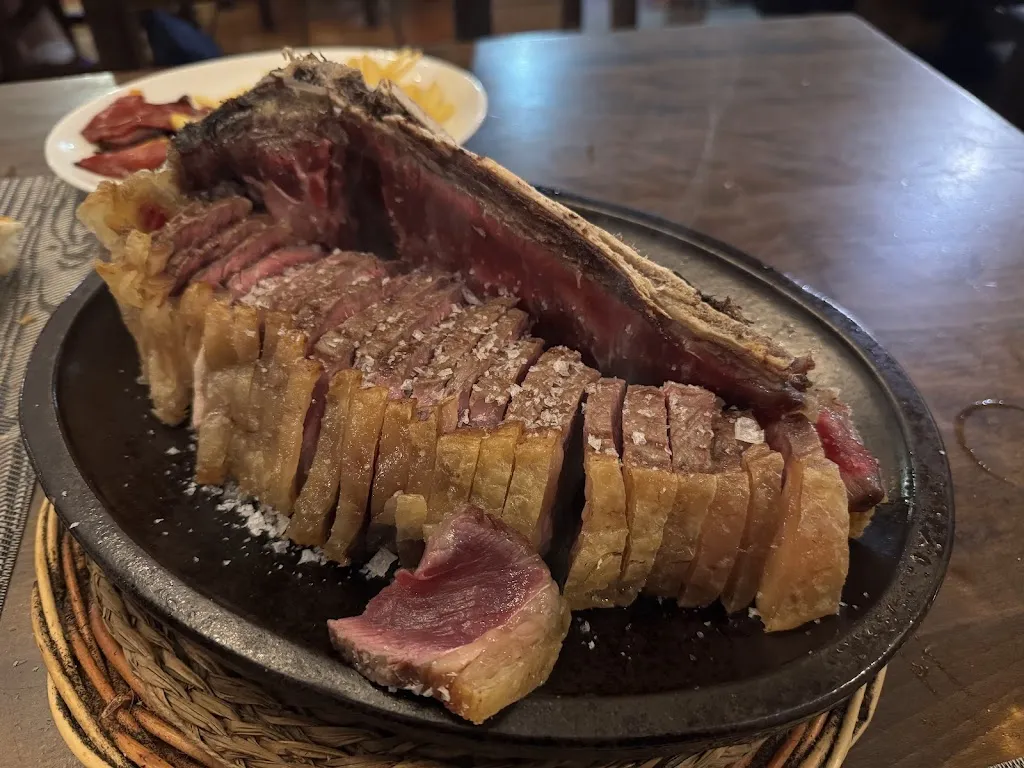 Asador Restaurante Menchu_Cordovilla_slider_image_3