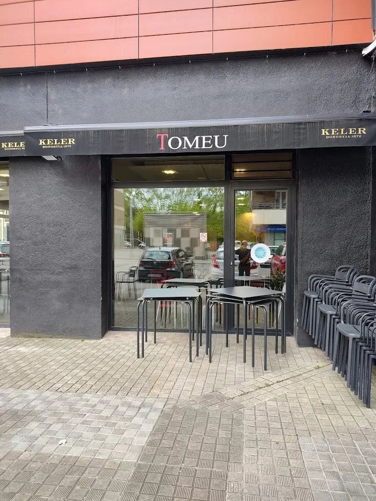 Tomeu Restaurante Bar restaurant in Cordovilla