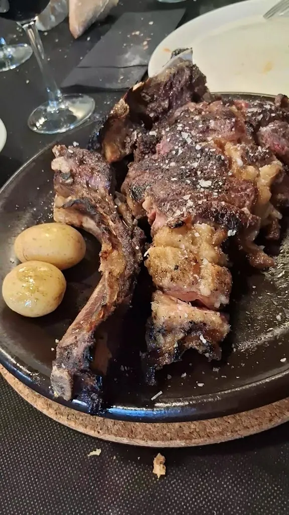 Tomeu Restaurante Bar_Cordovilla_slider_image_2