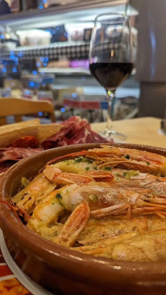 Jonathan Ha_Bar-taberna La Corrala_Encina La_review