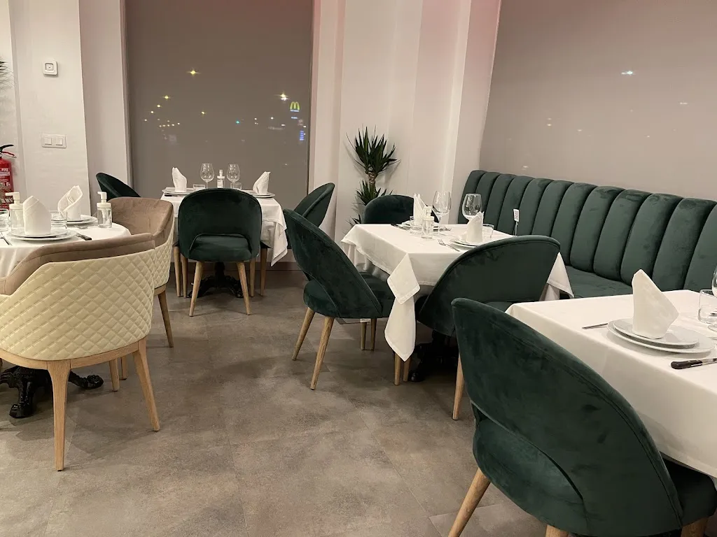 Casa Larry_Encina La_slider_image_1