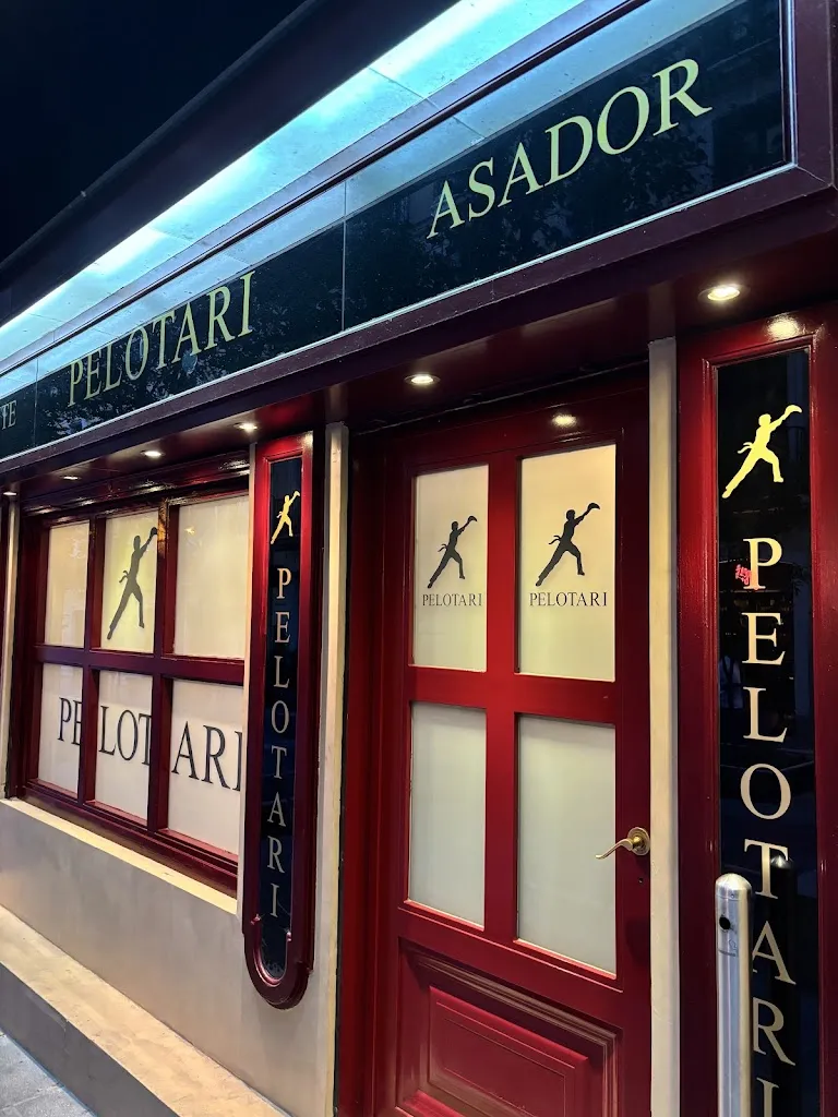 Pelotari_Encina La_slider_image_3