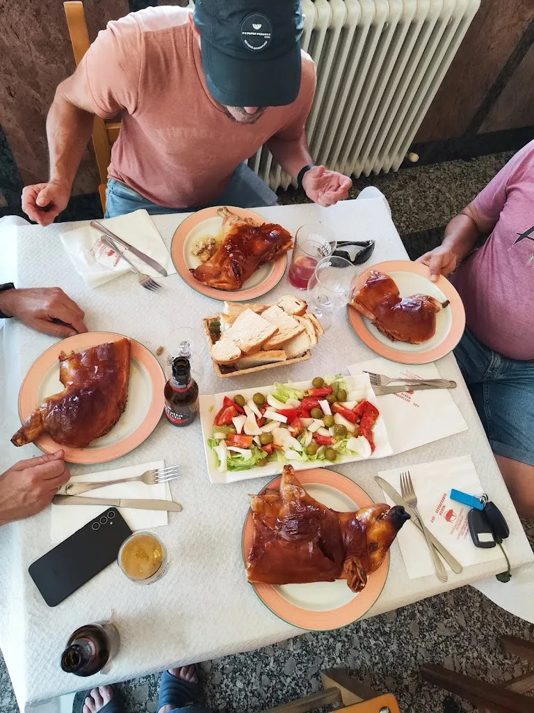 Bar-restaurante Morin_Encinas de Arriba_slider_image_2