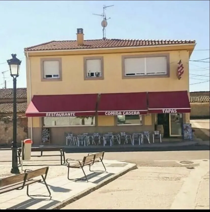 Bar-restaurante Morin_Encinas de Arriba_slider_image_3