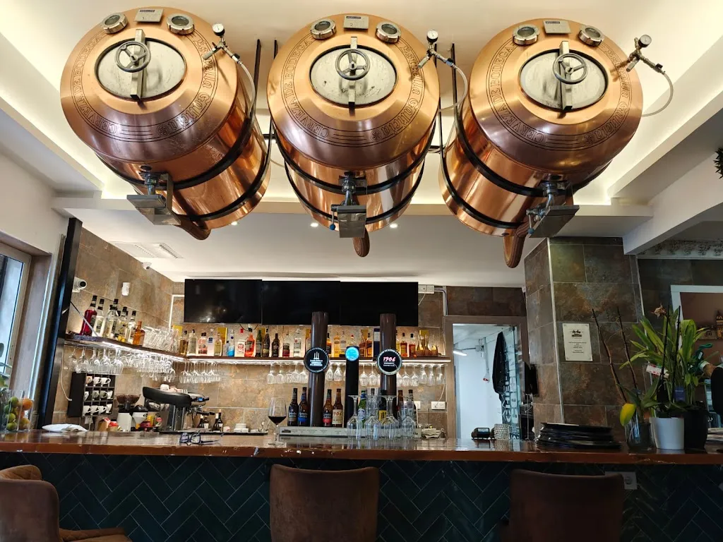 Restaurante Little Village_Torrevieja_slider_image_3