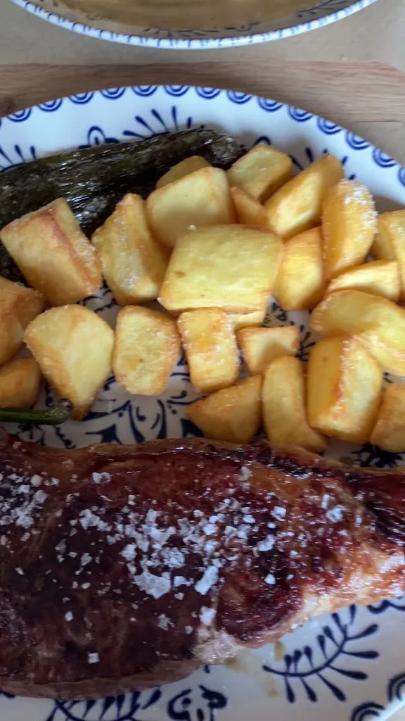 Henar “HenarL” Langa_El Rinconito_Fregeneda La_review