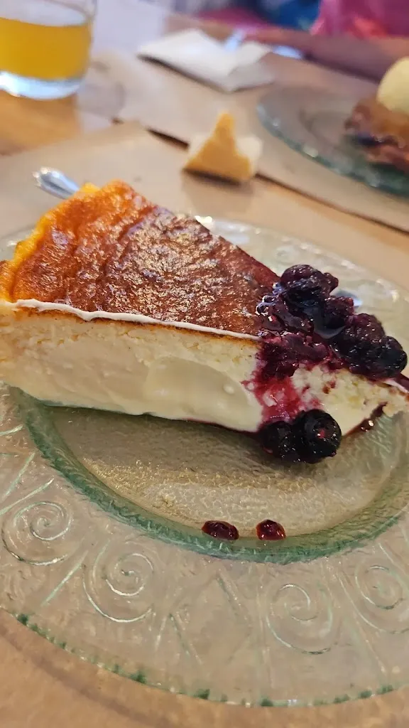 Laura N_El Rinconito_Fregeneda La_review