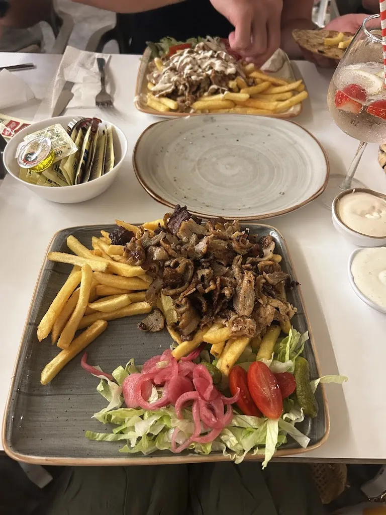 Eloise Teague_Pig'n Pollo Torrevieja_Torrevieja_review