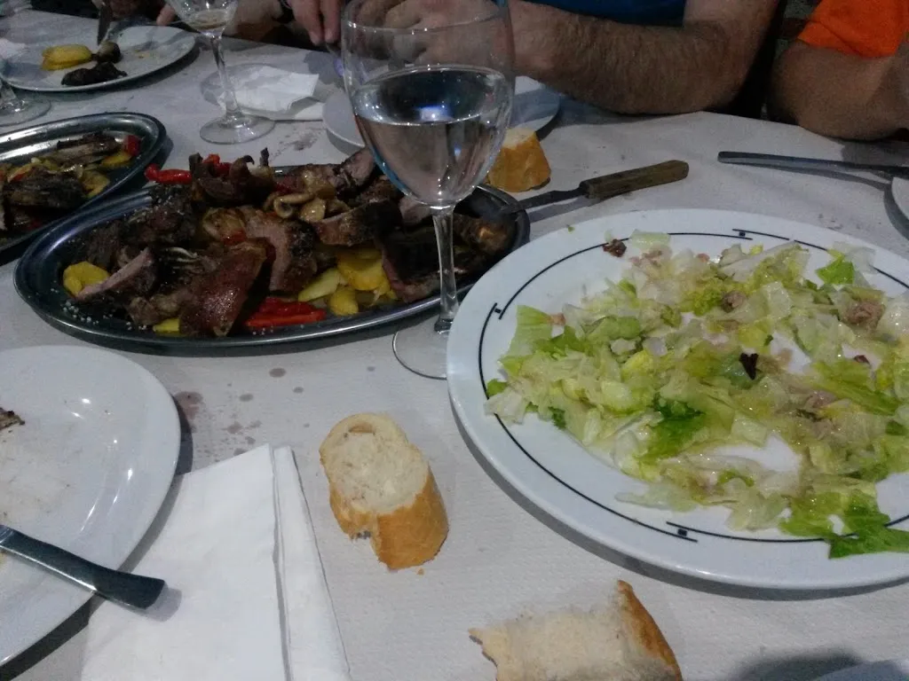 Menu_Restaurante Asador Los Chicotes_Fuentes de Béjar_image_7