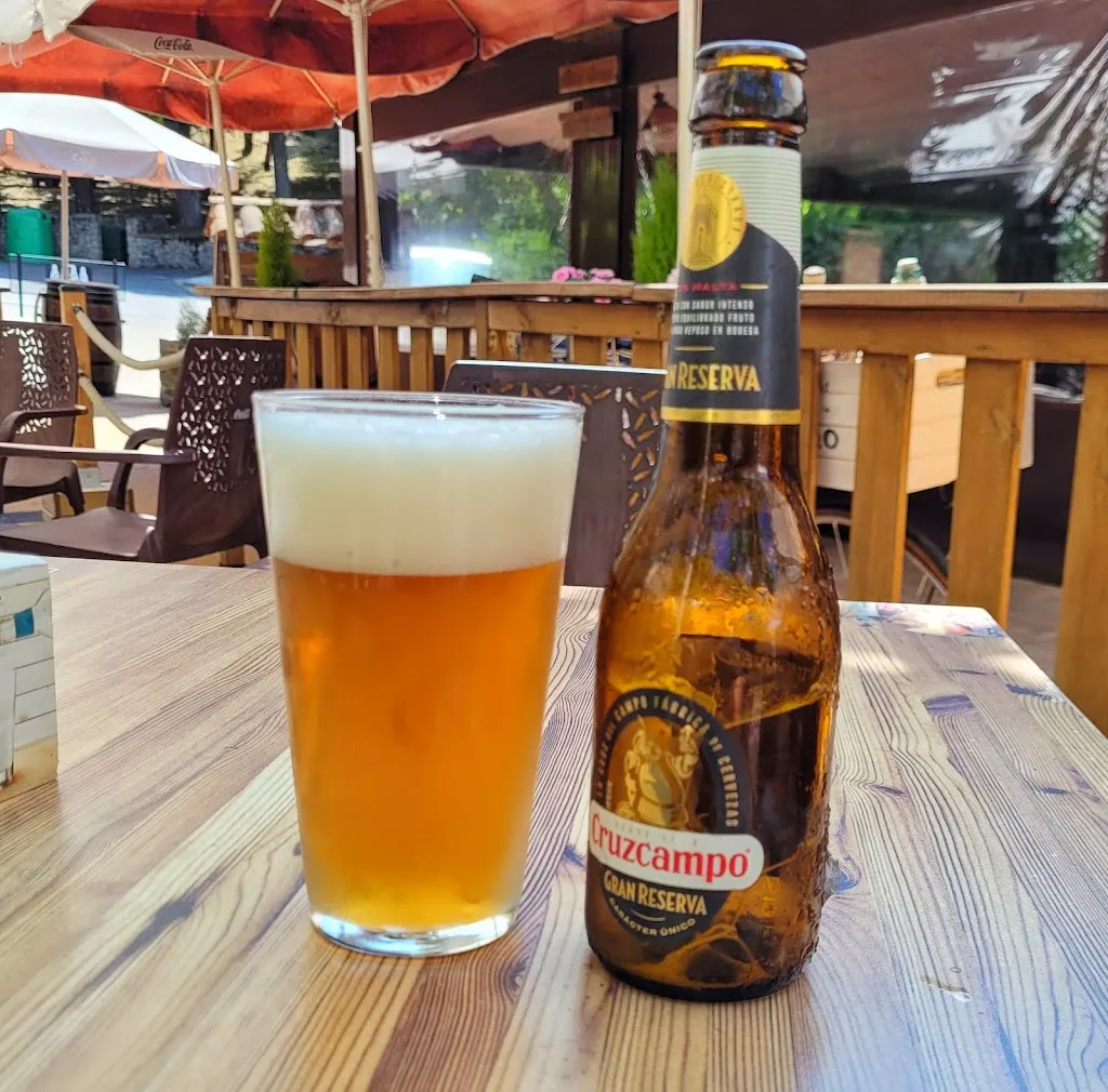 Matthew Taylor_La Alegría del Castañar - Casa Senén_Fuentes de Béjar_review