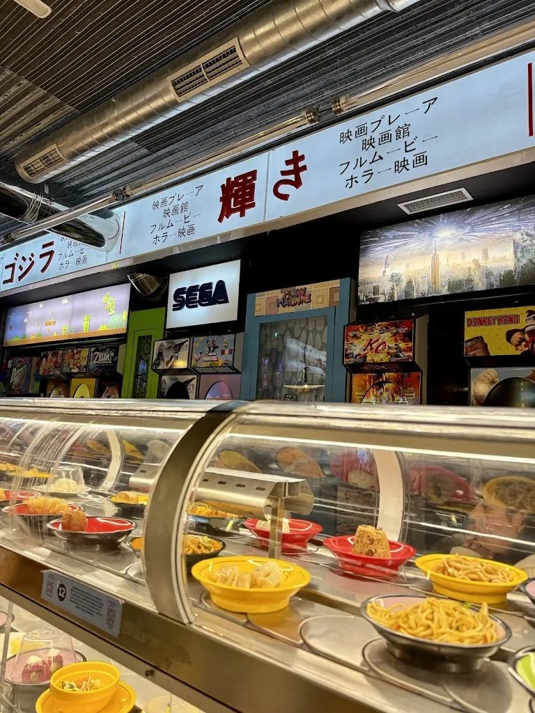 Kit Kit_Running Sushi in Osaka_Fuente de San Esteban La_review