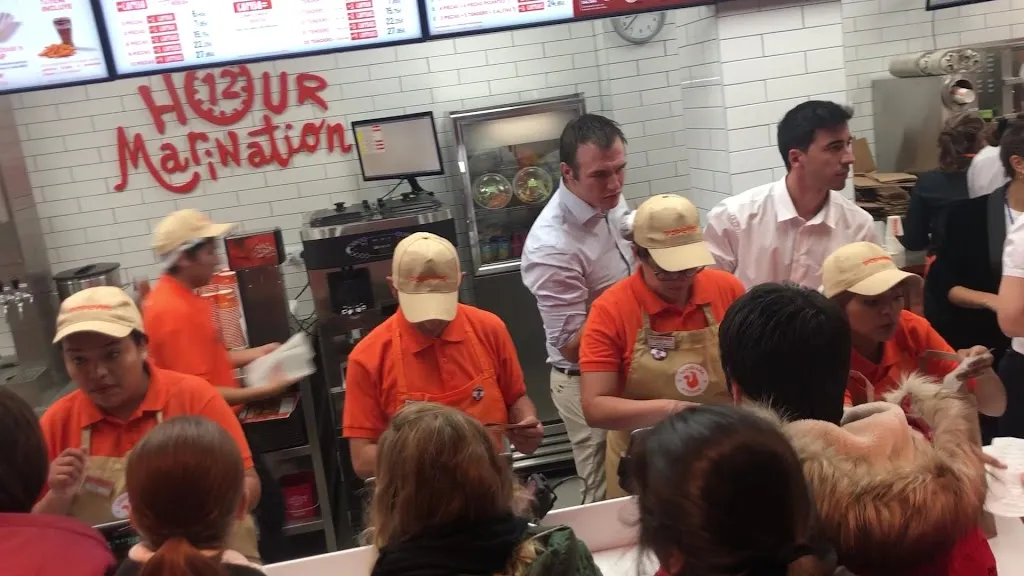 Popeyes Famous Louisiana Chicken_Fuente de San Esteban La_slider_image_2