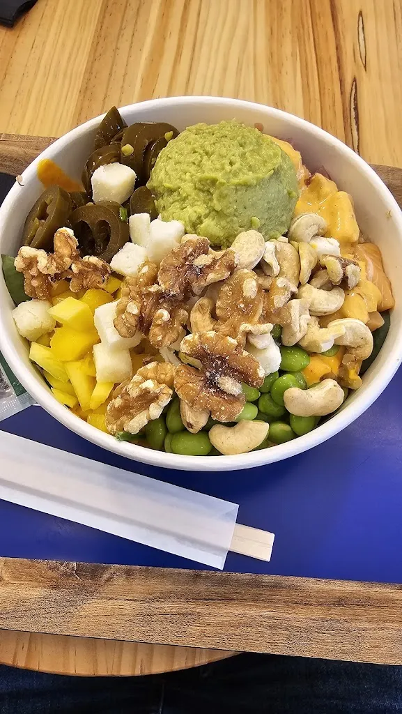 Rawad Bitar_Healthy Poke_Fuente de San Esteban La_review