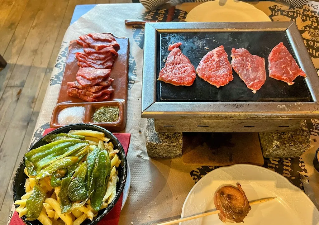 Pirata's_Fuente de San Esteban La_slider_image_3