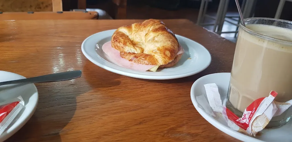 Menu_Cafetería Mari Carmen_Fuentes de Oñoro_image_4