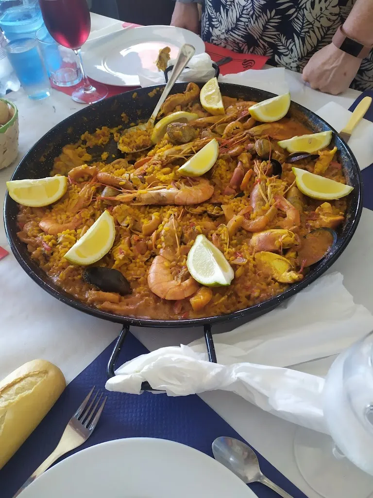 Jose Gonzalez_Cafetería Mari Carmen_Fuentes de Oñoro_review