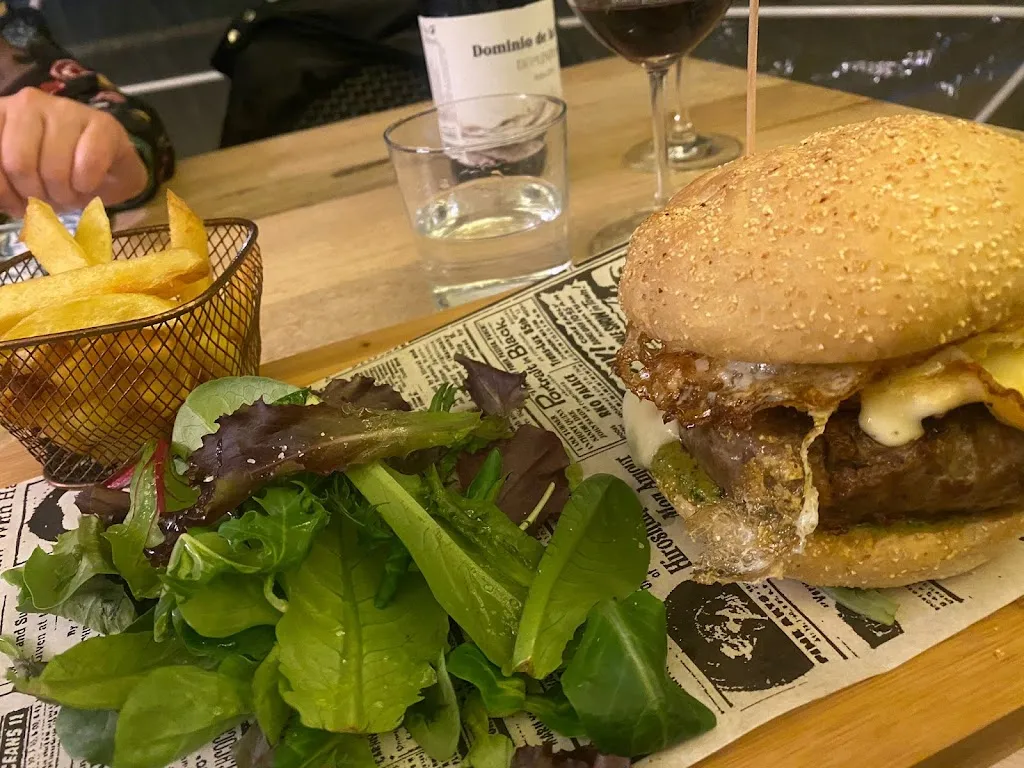 Donquijote restaurant & terraza_Garcihernández_slider_image_3