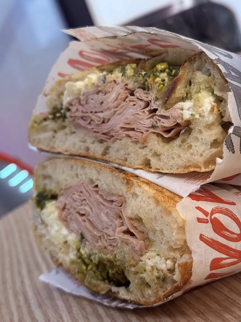 BC_Divorare l Italiano Salamanca_Garcihernández_review