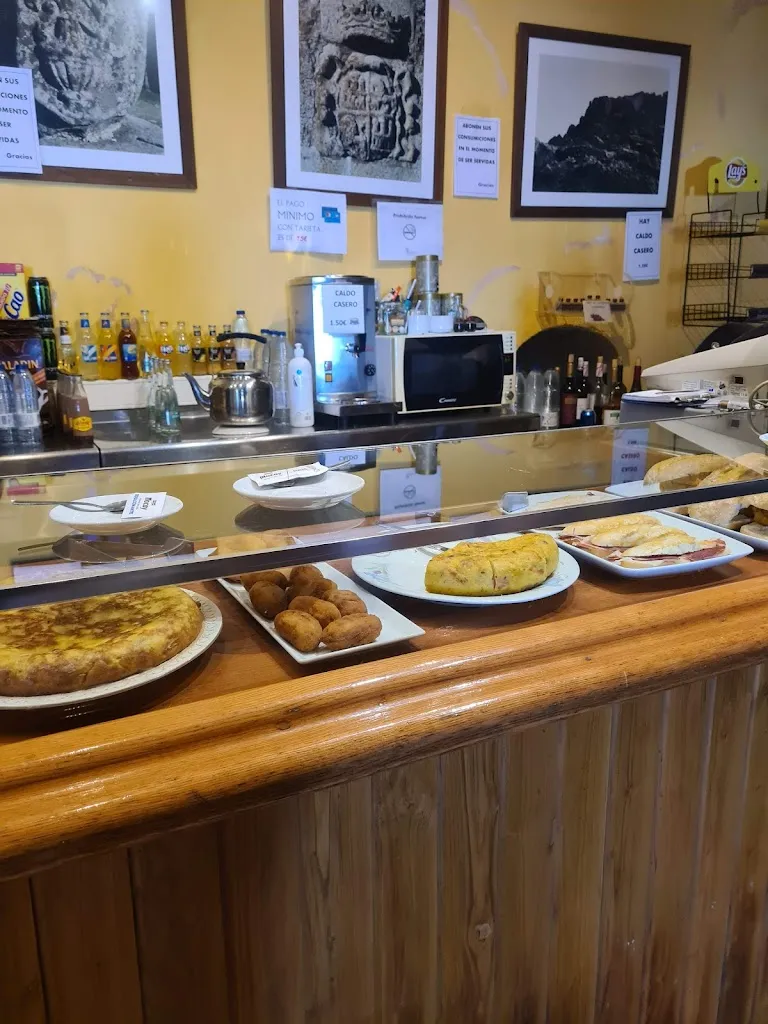 Menu_Hospedería del Santuario de la Virgen de la Peña de Francia_Garcibuey_image_5