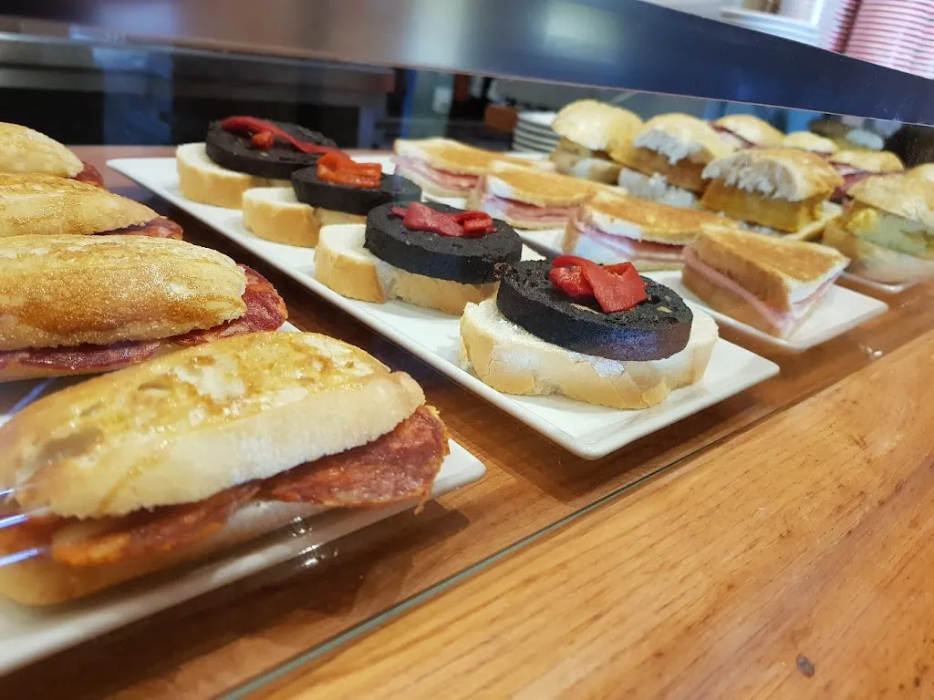 Menu_Hospedería del Santuario de la Virgen de la Peña de Francia_Garcibuey_image_9