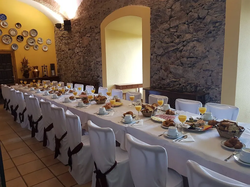 Hospedería del Santuario de la Virgen de la Peña de Francia restaurant in Garcibuey