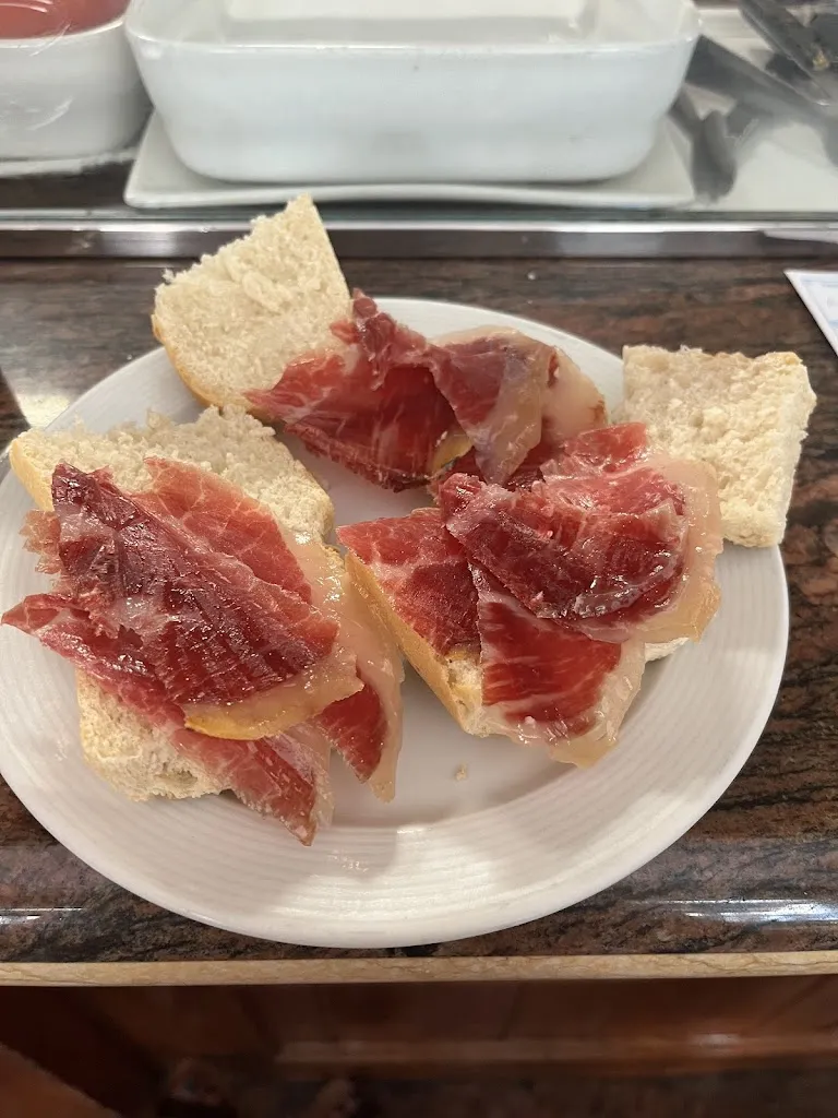 Álvarez Restaurante_Gejuelo del Barro_slider_image_2